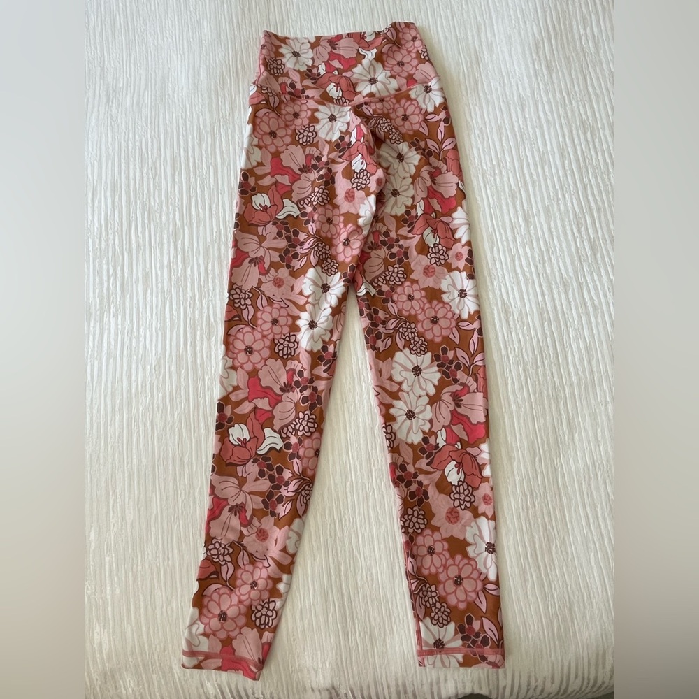 Aerie Offline Real Me high waisted crossover 7/8 leggings
